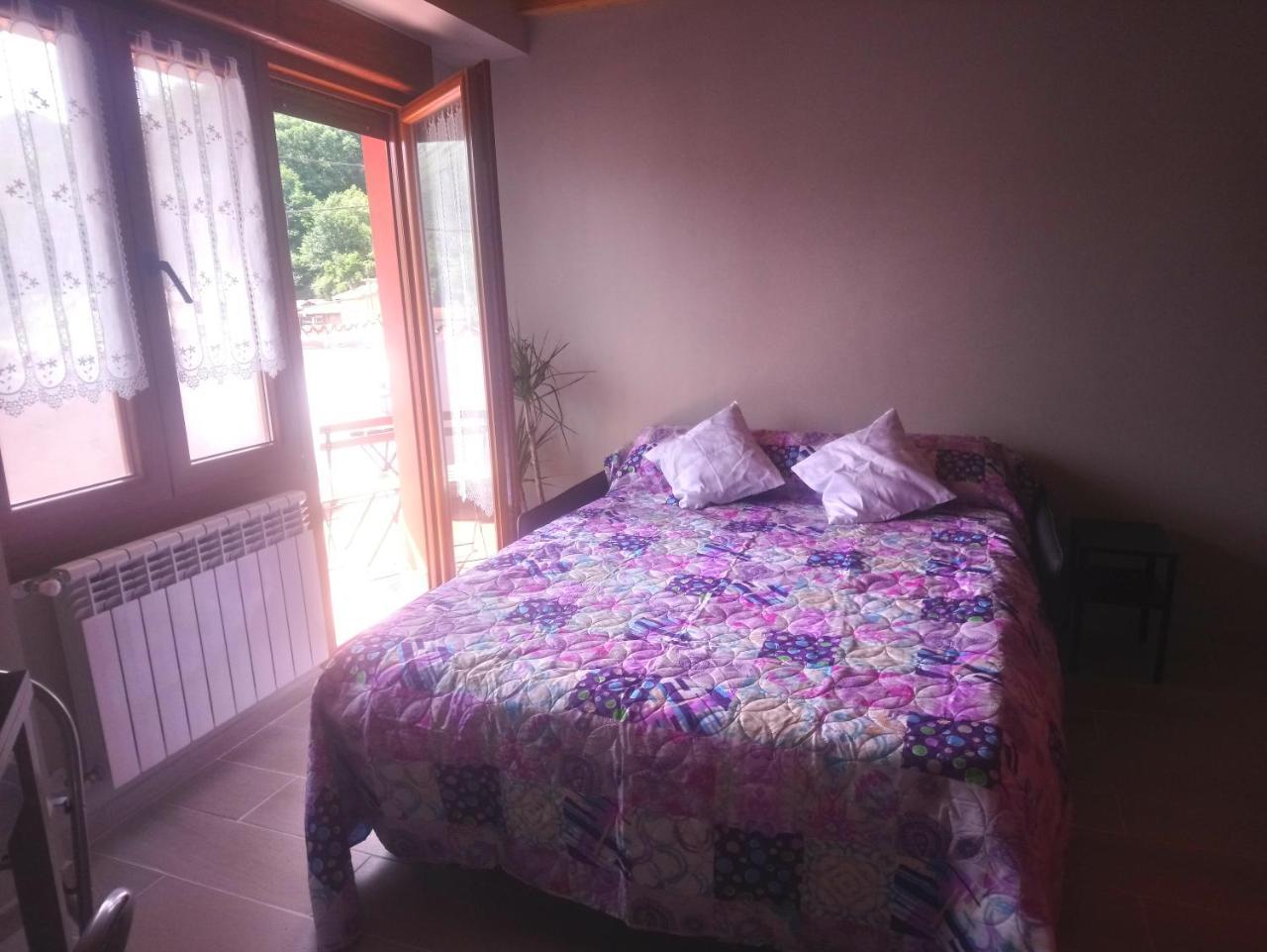 Appartement La Besnada à Nieda Extérieur photo